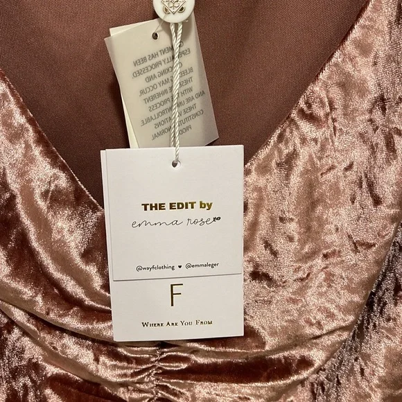 NWT Wayf X Emma Rose Samantha Ruched Long Sleeve Velvet Crop Top Fall Velour - Picture 5 of 8